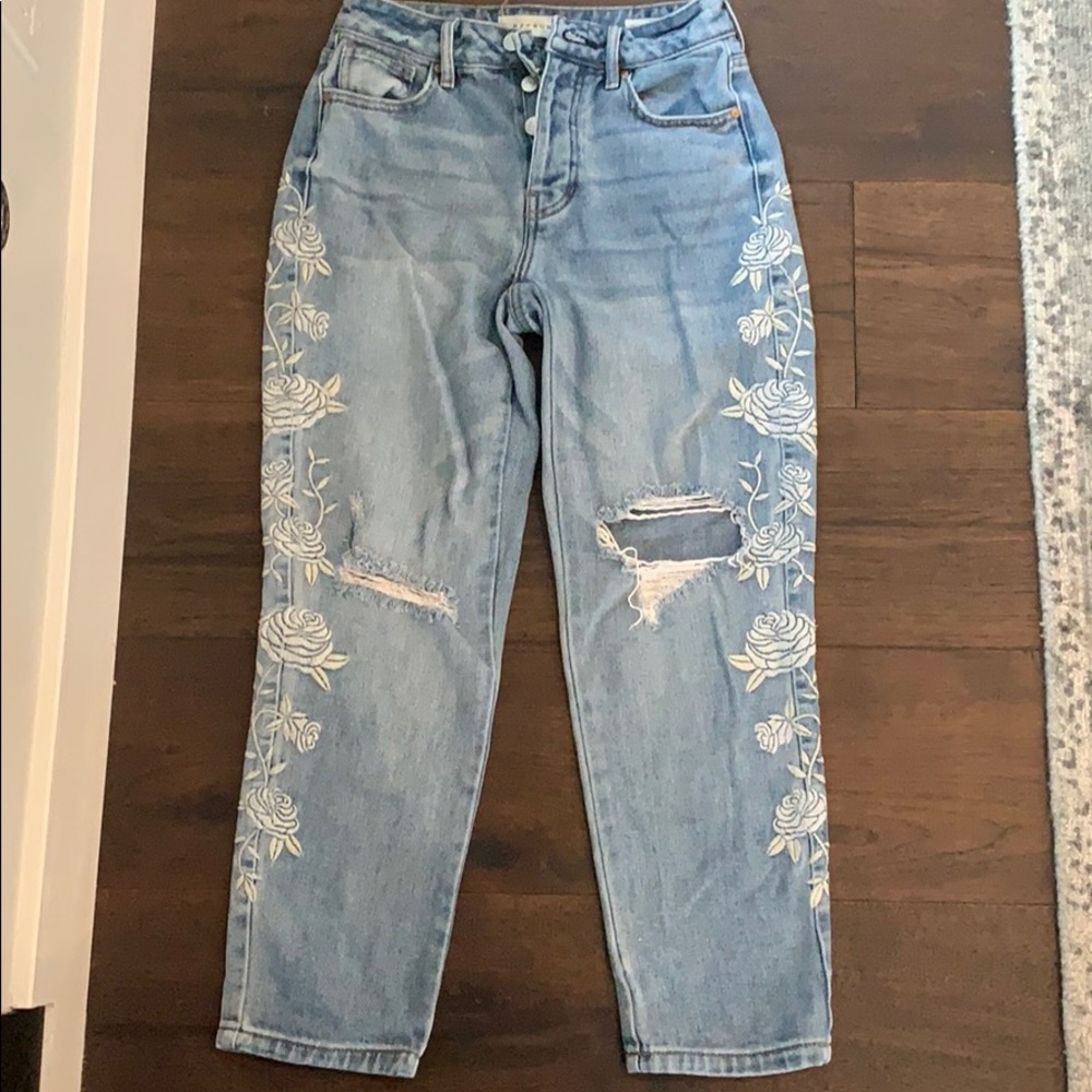 PacSun mom jeans with floral embroidery